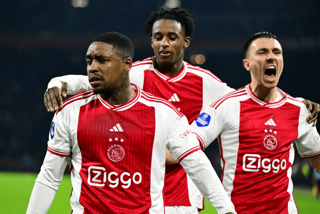 她必须要应 她必须要应