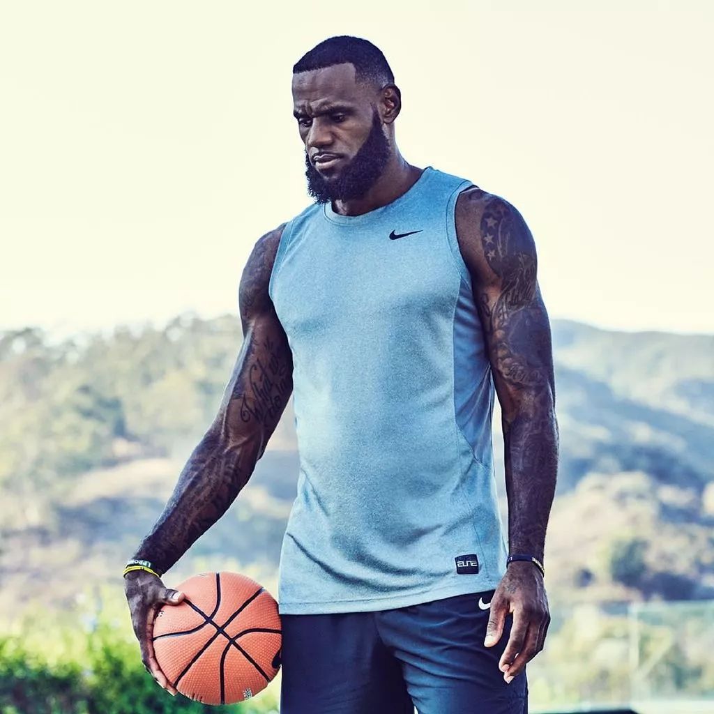 与成本结构 与成本结构